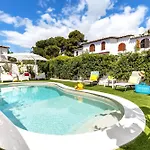 Stella Di Mare, 300 Mt From The - Micasasucasa Villa