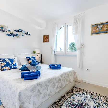Stella Di Mare, 300 Mt From The - Micasasucasa * 夸尔图-圣埃莱娜